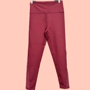 Offline by Aerie Goals 7/8 Leggings Hi Rise Size Large Berry Wine Color